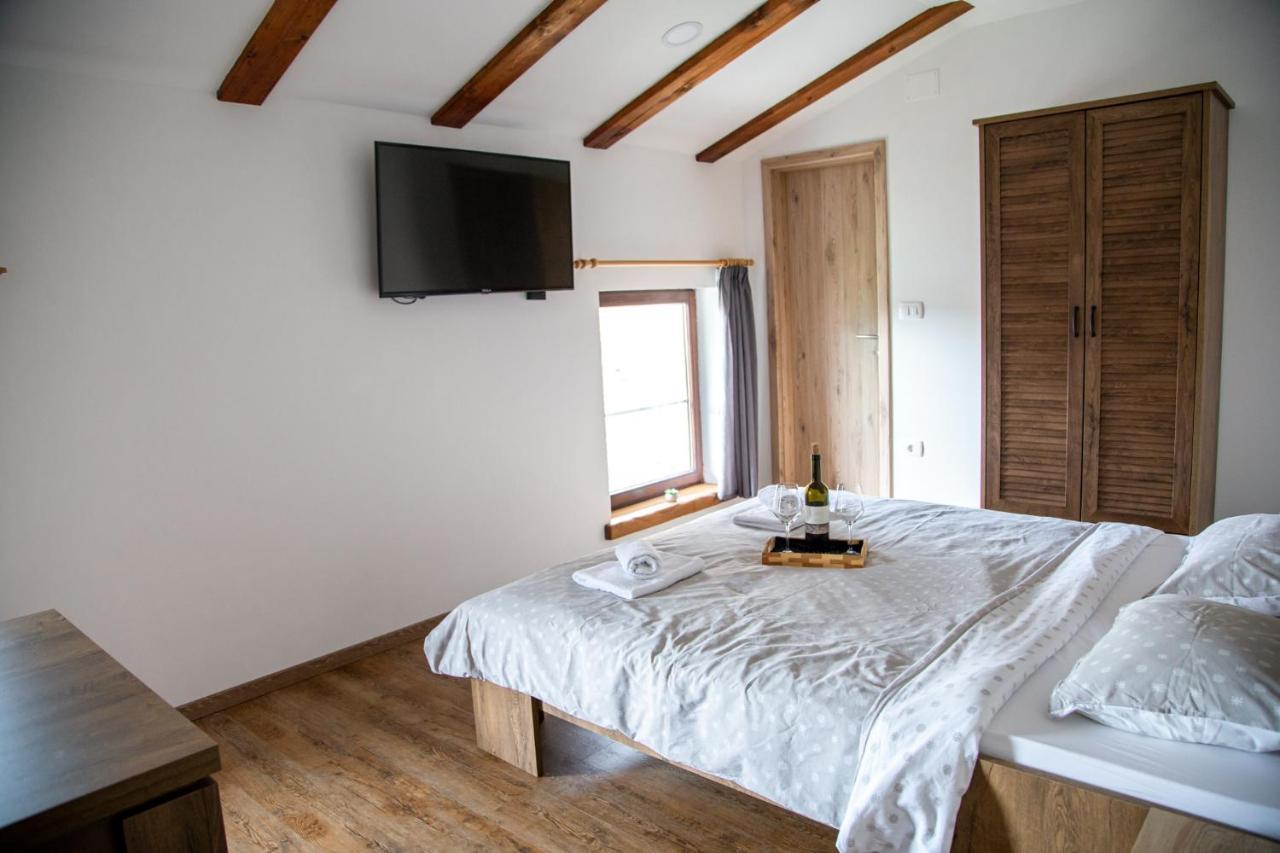 Boutique Rooms & Winery Zorz Vipava Kültér fotó